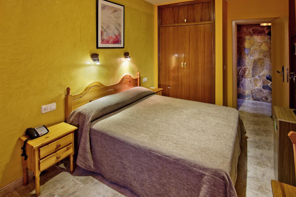 Hotel Dona Blanca Albarracín Pokoj fotografie
