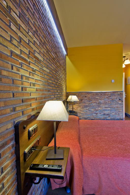 Hotel Dona Blanca Albarracín Pokoj fotografie