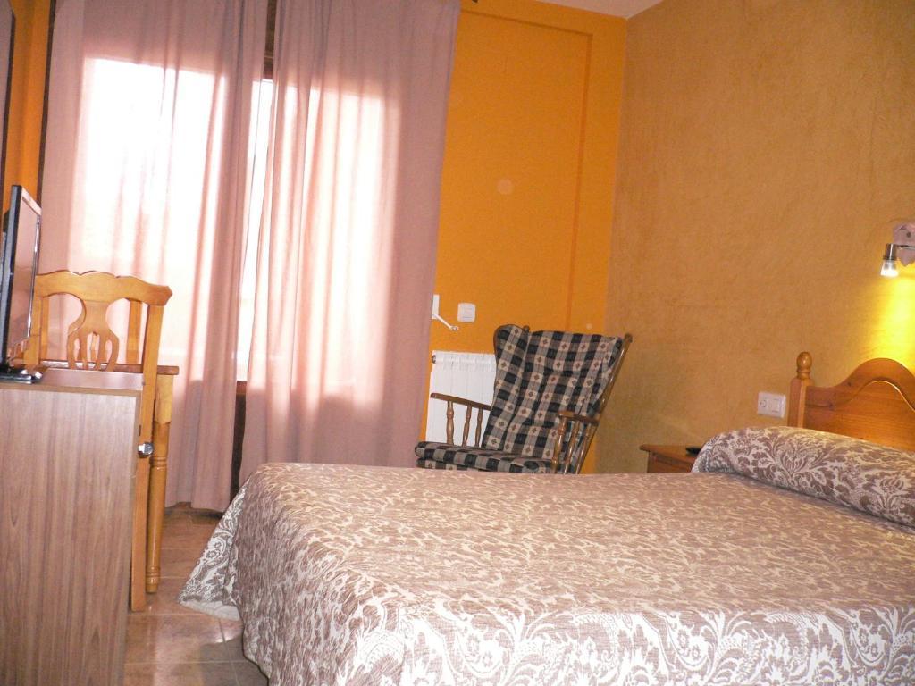 Hotel Dona Blanca Albarracín Pokoj fotografie